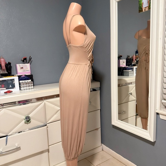 Tan Sleeveless Jumpsuit - Picture 3 of 5